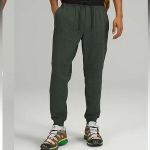 Lululemon Men’s Textured Jogger
